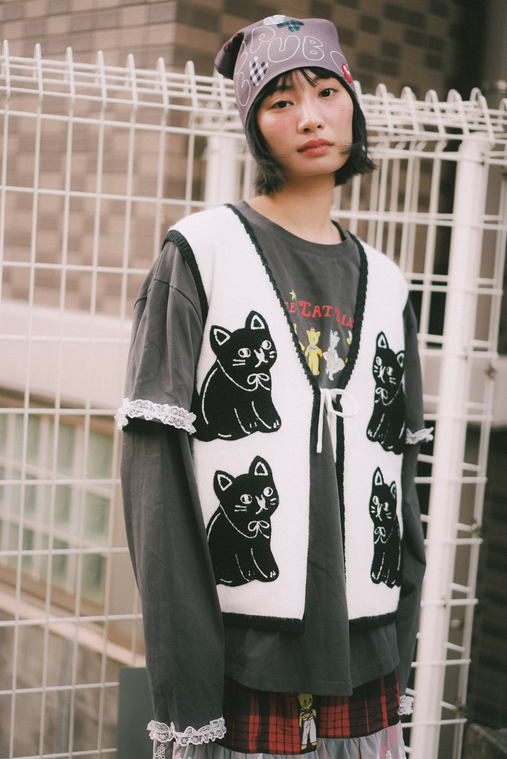 Four-Cat Baby Embroidered Vest