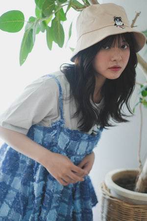 Black and white catGifr for you Beret