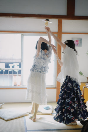 Bouquet Cat Print Tiered Skirt