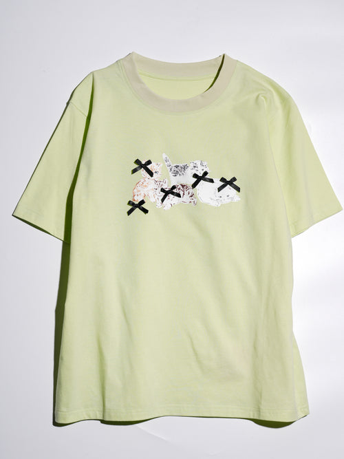 Four kittens with small bows Tee