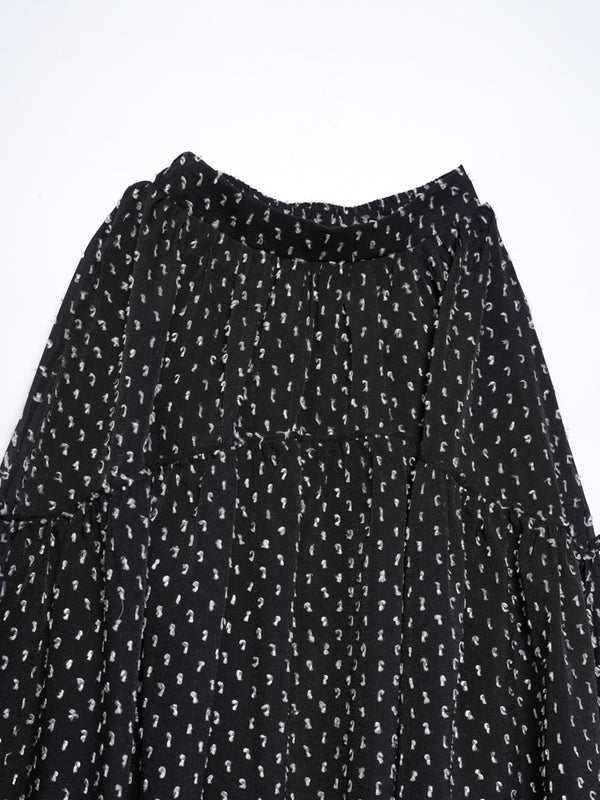Three-dimensional polka dot fabric skirt with bows on both sides