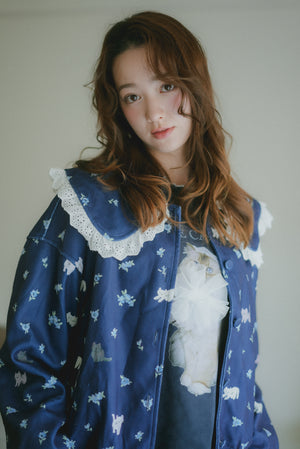 Angel Wings Cat-themed Sweatshirt with Bow and Rolled Edge