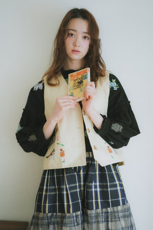 Four-color cat floral print RUFFLE collar T-shirt