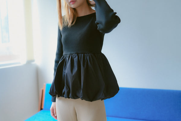 Sponge-knit ruffled balloon-sleeve pullover