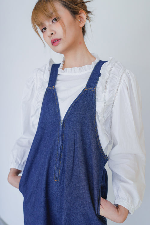 Washed cotton ruffle shoulder shirt