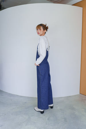 Washed cotton ruffle shoulder shirt