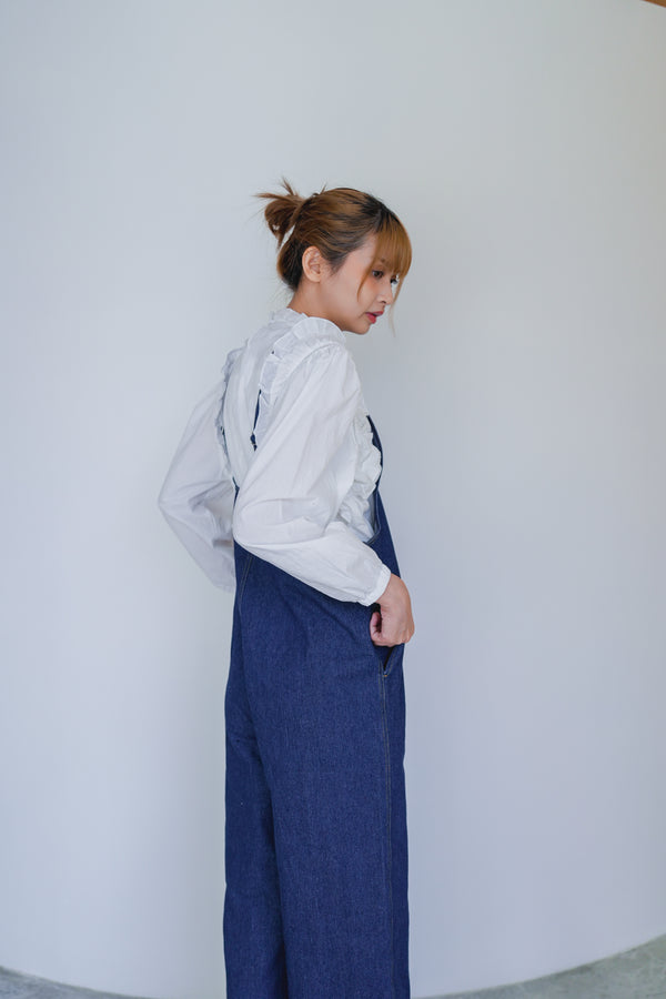 Washed cotton ruffle shoulder shirt