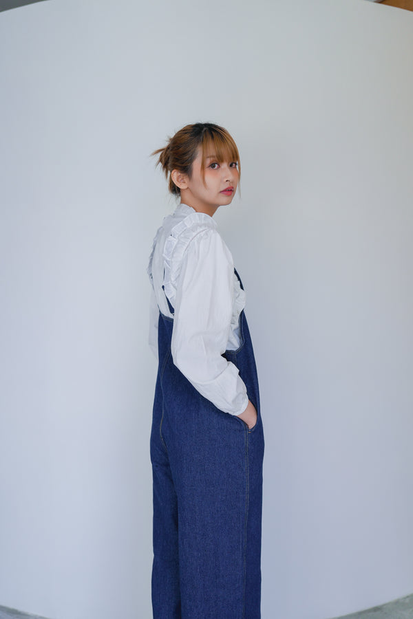 Washed cotton ruffle shoulder shirt