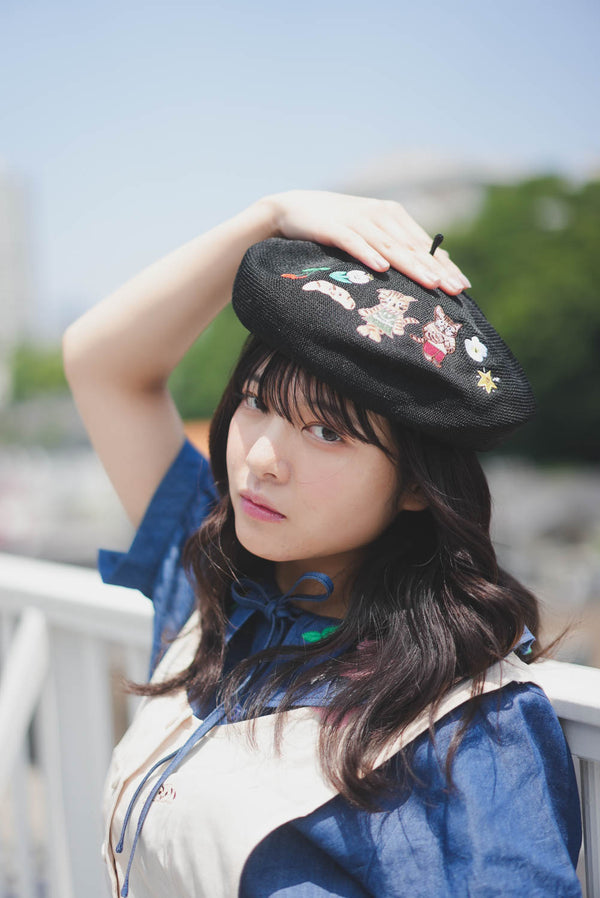 Sunny Cat Island Beret