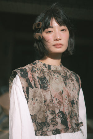 Retro cat-print knotted vest top