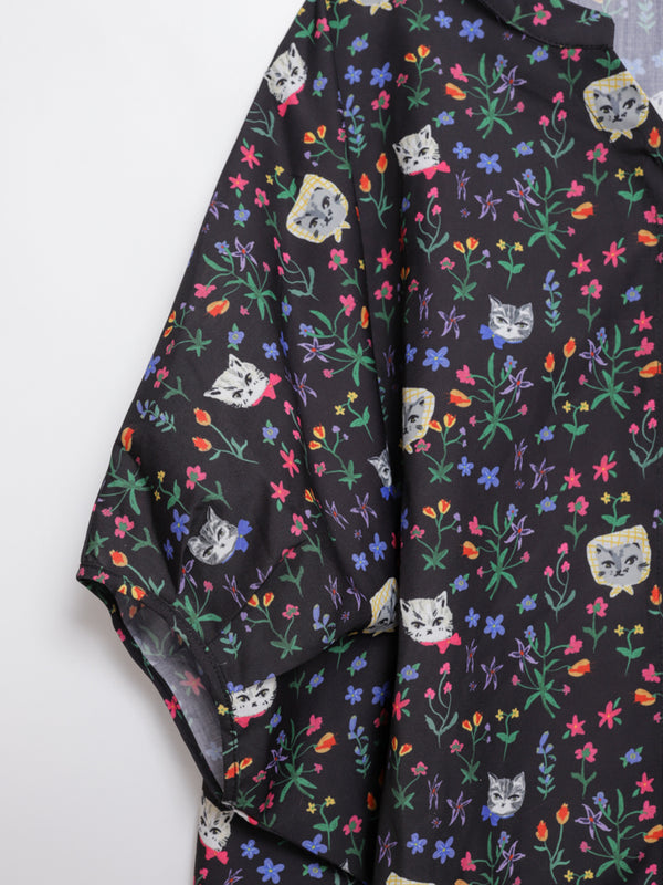 Cat head colorful floral wide sleeve top