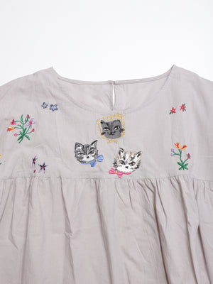 Cat head colorful floral embroidered oversized top