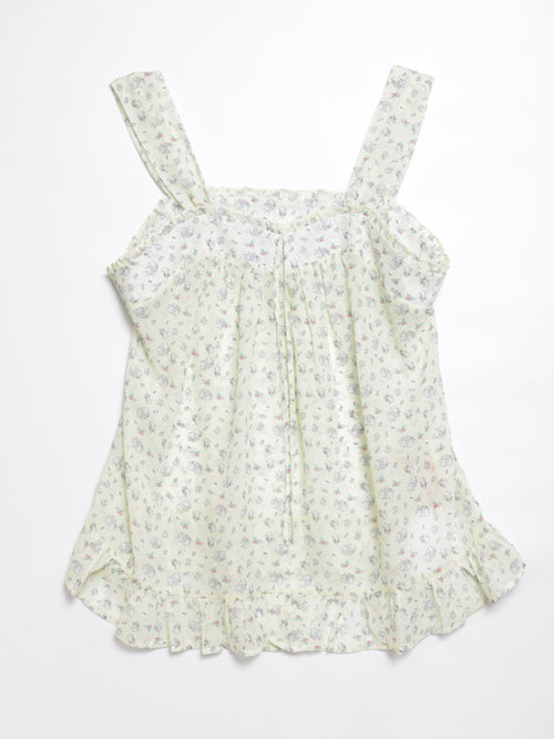 White cat floral ruffle vest