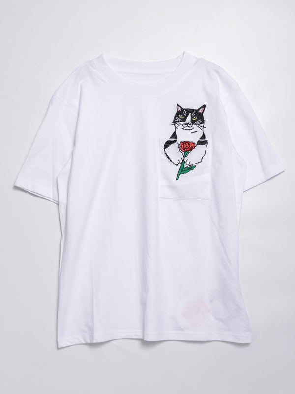 Black and white cat Gift for you Pocket Tee