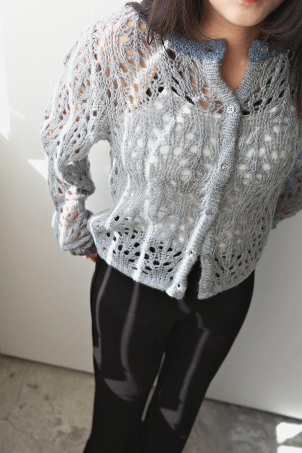 Hollow color crew neck cardigan