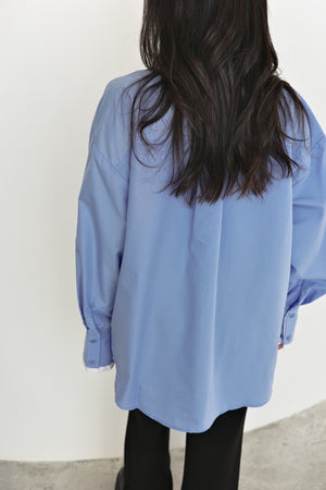 Wide-colored layered shirt