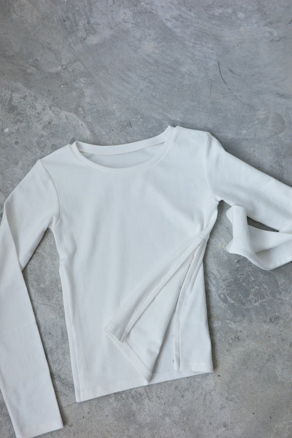 Smooth Knit Side Hook Pullover