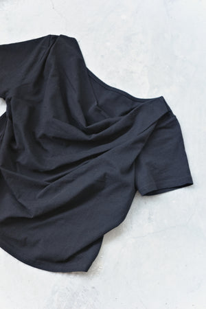 Cotton jersey off-the-shoulder T-shirt