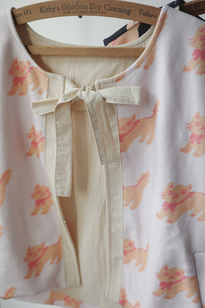 Nordic orange cat knotted plush vest