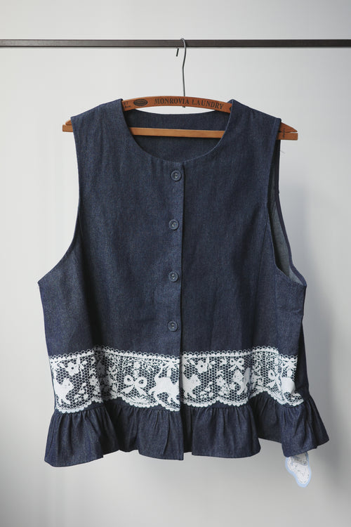 Lace Cat Print Vest