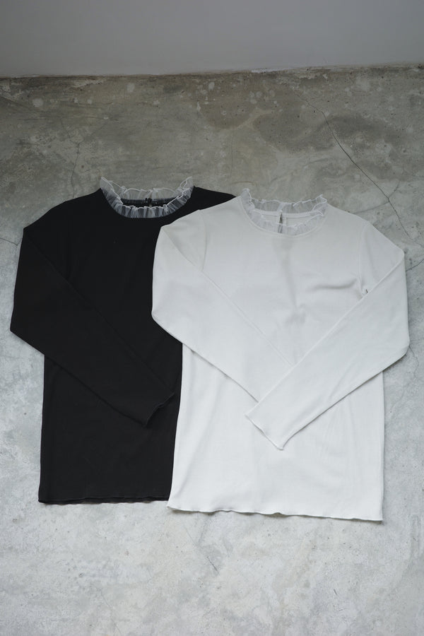 Glittery collar long-sleeved top