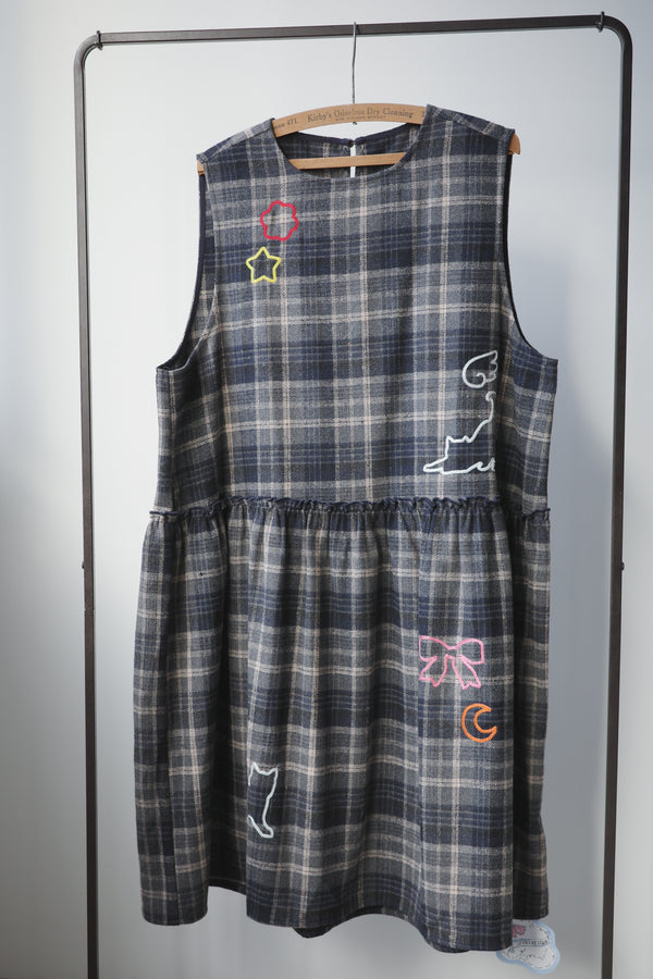 Silhouette geometric cat pattern vest dress