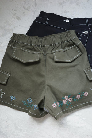 Cross-stitch cat embroidery shorts