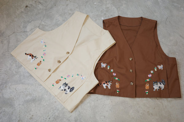Garden Cat Embroidered Pocket Vest