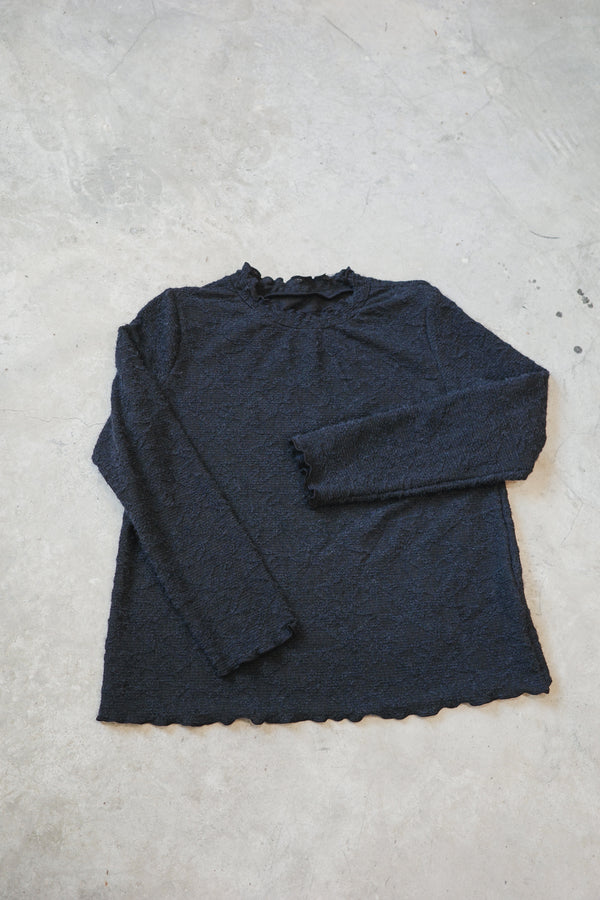 Patterned RUFFLE collar long-sleeved top