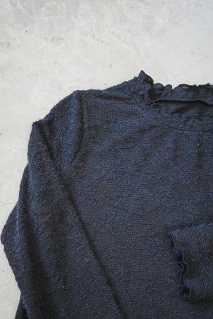 Patterned RUFFLE collar long-sleeved top