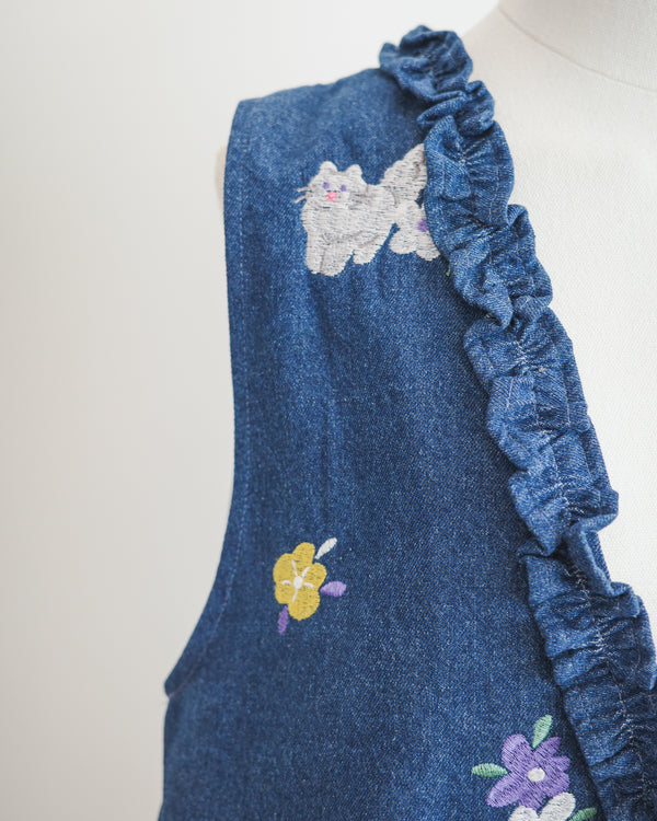 紫花黑白貓刺繡牛仔荷葉邊背心