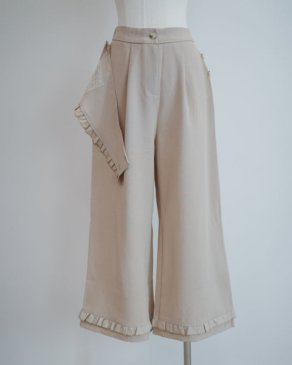 Detachable Ruffle Trousers