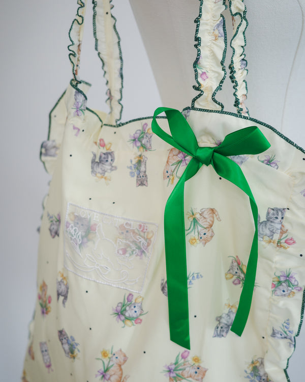 Cat RUFFLE Pillow Bag
