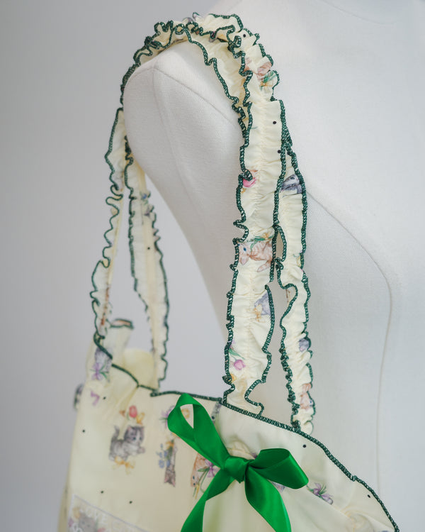 Cat RUFFLE Pillow Bag