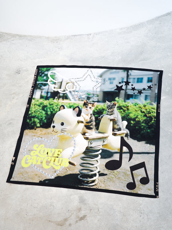 90x90 Scarf (Cats Park)
