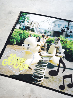 90x90 Scarf (Cats Park)
