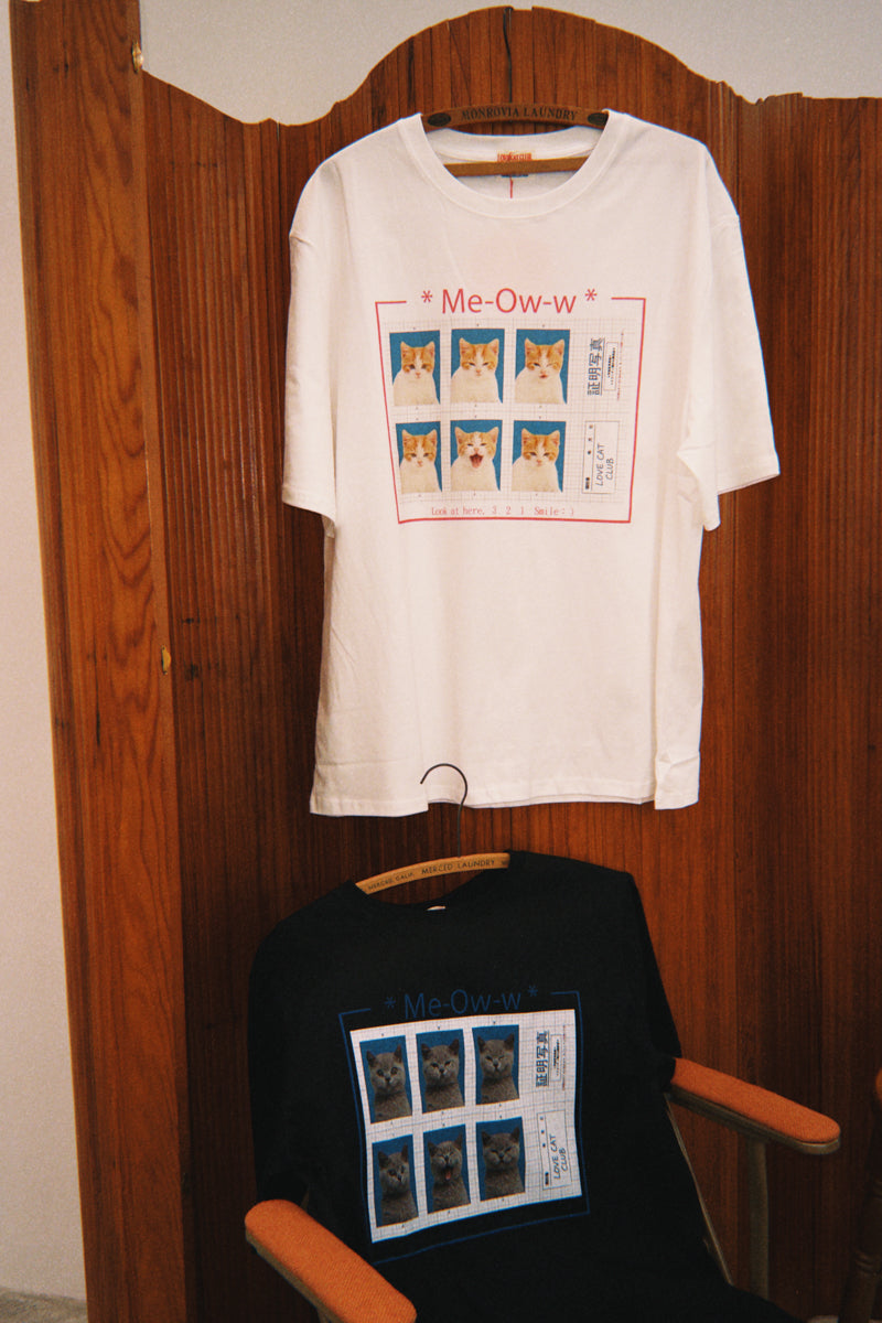 Unisex Tee (ME Ow w)